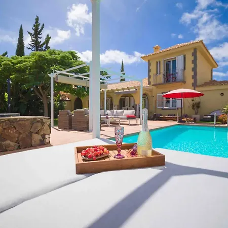 Linda Casa vacanze San Bartolomé